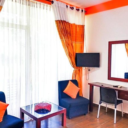 Bridge Hotel Negombo Kimbulapitiya Exterior photo