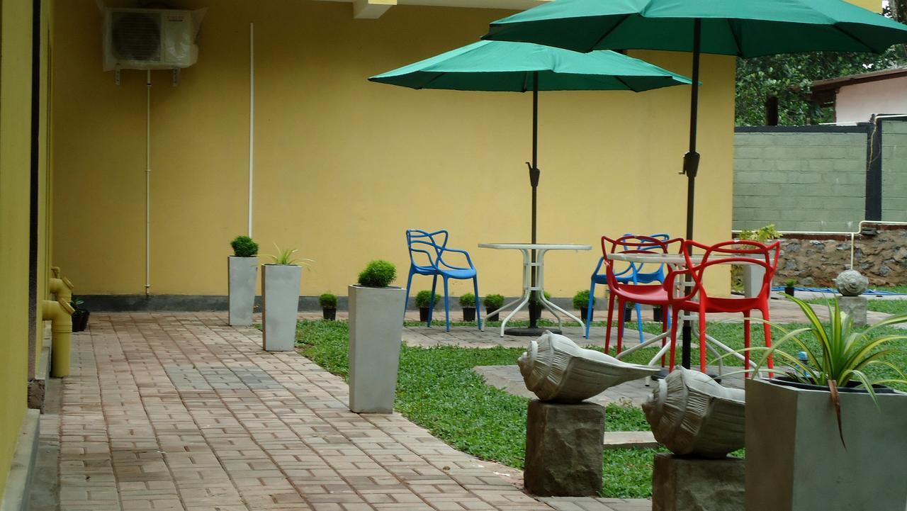 Bridge Hotel Negombo Kimbulapitiya Exterior photo