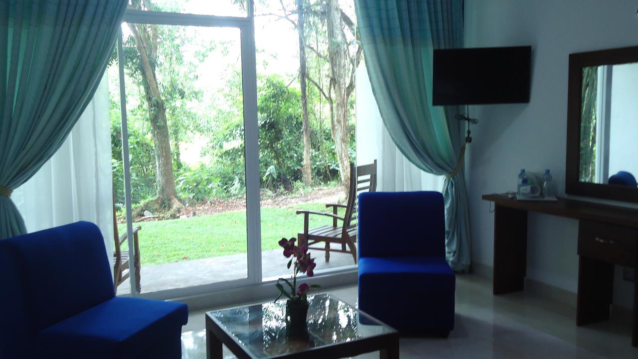 Bridge Hotel Negombo Kimbulapitiya Exterior photo